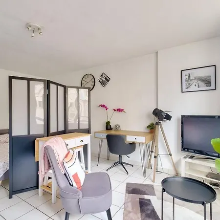 Appartamento Studio With Garden 10 Min From Metro And Tramway *